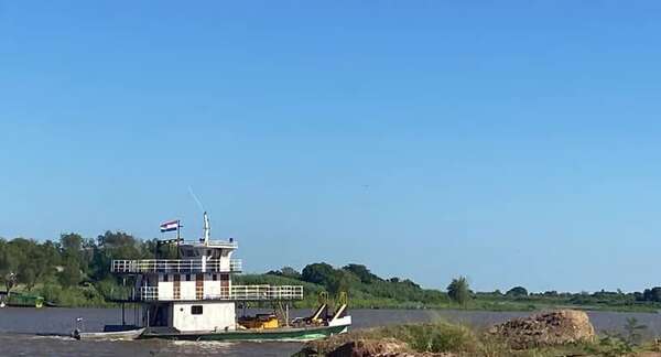 Escasa navegabilidad por crítica bajante del río Paraguay en la zona de Concepción - Nacionales - ABC Color