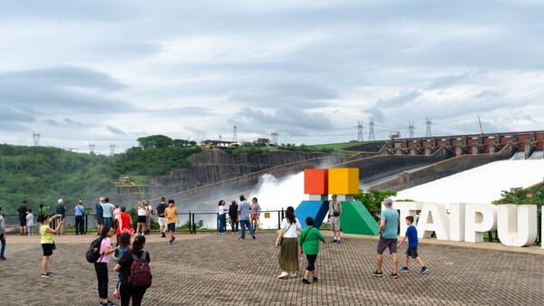 Titular del Dende califica como un logro extraordinario aumento en la tarifa de Itaipú