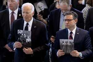 Biden conmemora el Día del Holocausto con medidas para contrarrestar el antisemitismo - Mundo - ABC Color