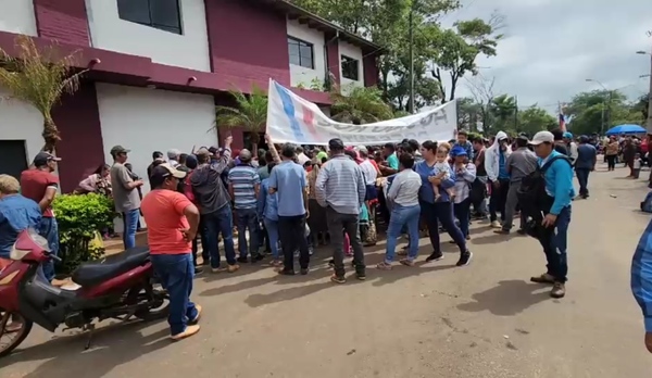 Pobladores de Aquino Cue logran modificar proyecto de reglamentación