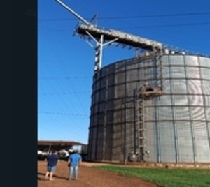 Santa Fe del Paraná: Obrero muere tras caer en la tubería de un silo - Paraguay.com