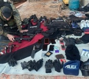 Abatieron a dos presuntos asaltantes que atracaron el BNF en Yatytay - Paraguay.com