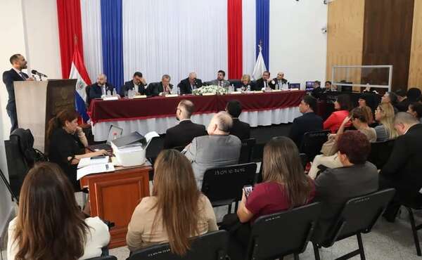 Camarista y defensor adjunto, con puntos totales en concurso para Defensoría General - Nacionales - ABC Color