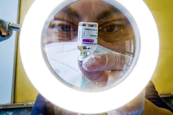AstraZeneca retira su vacuna contra el covid: qué pasó con las dosis - Ciencia - ABC Color