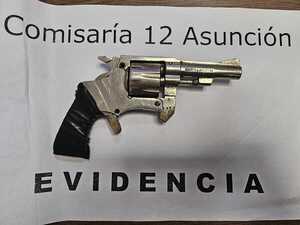 Detenido tras asaltar a una mujer con un revólver sin gatillo - Megacadena - Diario Digital