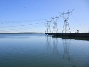 Destacan la urgencia de invertir en la ANDE tras acuerdo energético de Itaipú · Radio Monumental 1080 AM
