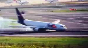 VIDEO: En pleno descenso, avión pierde tren de aterrizaje - Mundo - ABC Color