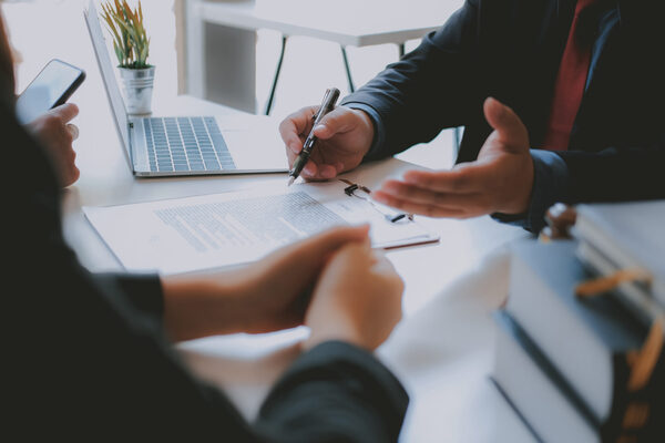 Estos son los factores de riesgo para la concesión de créditos, según el BCP - MarketData