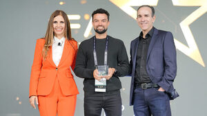 itti se destaca globalmente y conquista el galard贸n Platino en los Premios Fintech Americas 2024 - Revista PLUS