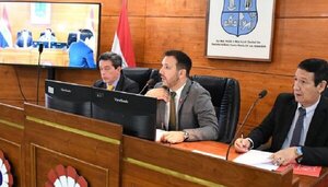 Junta aprueba balance de gestión del intendente Rodríguez