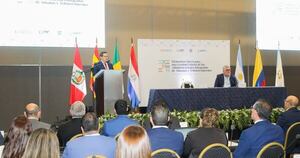 La Nación / FMI y DNIT brindan taller sobre gestión de aduanas y tributos