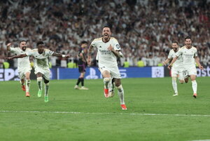 Versus / Fiel a su estilo, el Real Madrid remontó ante Bayern y se anota en la final de la Champions League