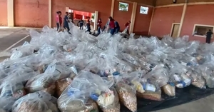 SEN provee alimentos a familias afectadas por inundaciones en Yabebyry