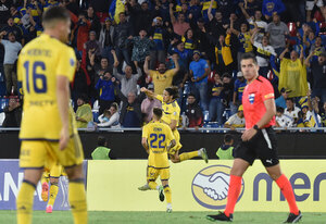 Versus / Boca Juniors no perdonó los errores propios de Trinidense y se llevó el partido