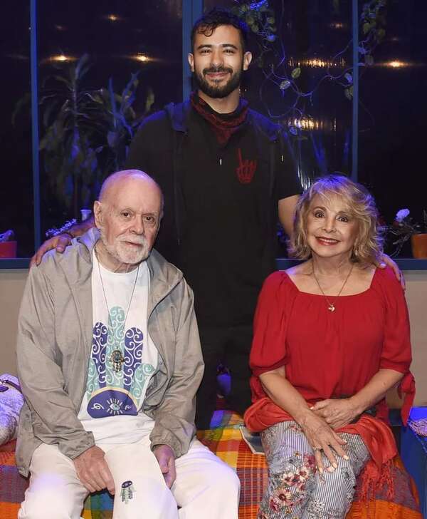 Arlequín Teatro celebró sus 42 años de aniversario con la obra “Ay, Dios mio” - Sociales - ABC Color