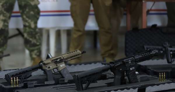 Diario HOY | De manos criminales a las de la Policía: más de 2.000 armas cortas y largas para combate