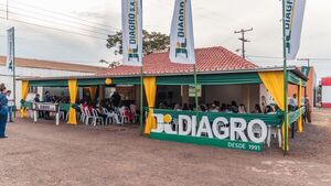 Diagro organizó jornada especial para las mujeres en Expo Canindeyú