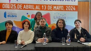 Escritores paraguayos expusieron situación de la literatura local en la Feria del Libro de Buenos Aires