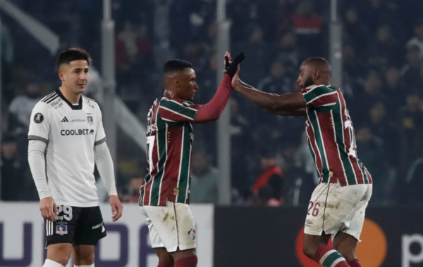Versus / Fluminense vence a Colo Colo y encamina su clasificación en el grupo de Cerro