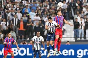 Diego Churín no sufrió lesión y está disponible para el clásico - Cerro Porteño - ABC Color