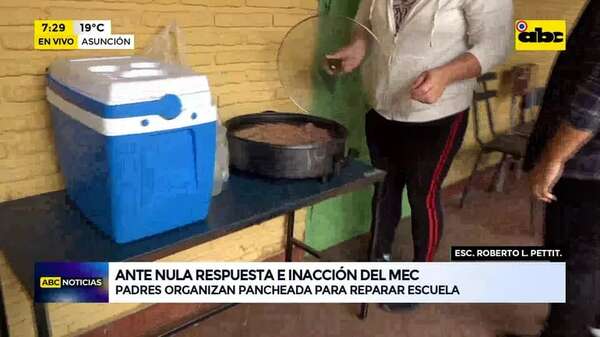 Esc. Roberto L. Petit: Padres organizan pancheada ante inacción del MEC - ABC Noticias - ABC Color