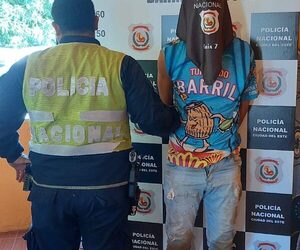 Detienen a delincuente que hurtó autopartes