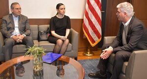 Embajador de EE.UU. se reunió con viuda del ex fiscal, Marcelo Pecci, asesinado en Colombia - La Tribuna