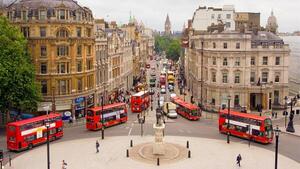 La econom铆a brit谩nica sale de la recesi贸n con un crecimiento del 0,6% el primer trimestre - Revista PLUS