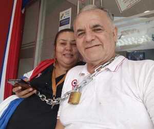 Miembros de sindicato se solidarizan con funcionarios que siguen sin cobrar - San Lorenzo Hoy