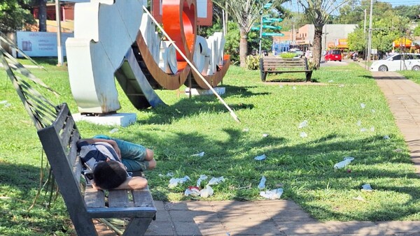 Cola de zapatero consume a menores indígenas en Oviedo