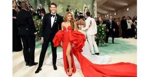 Ahora se sabe quién es el hombre con quien Shakira se mostró el lunes