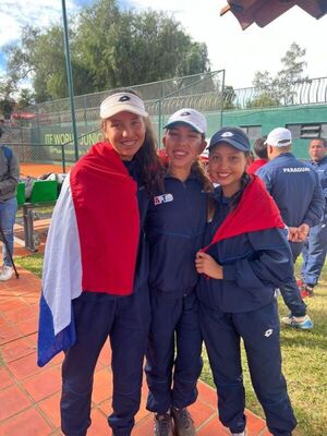 Paraguayas blanquearon a Brasil en tenis U14 y definen título ante Perú - La Tribuna