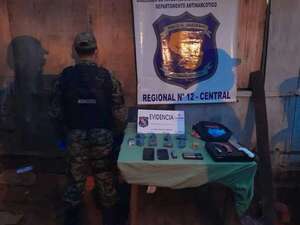 Cae presunta microtraficante tras allanamiento en Capiatá  - Policiales - ABC Color