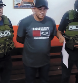 Coronel boliviano se escapa y abandona vehículo con 40 kg de cocaína en la frontera con Brasil