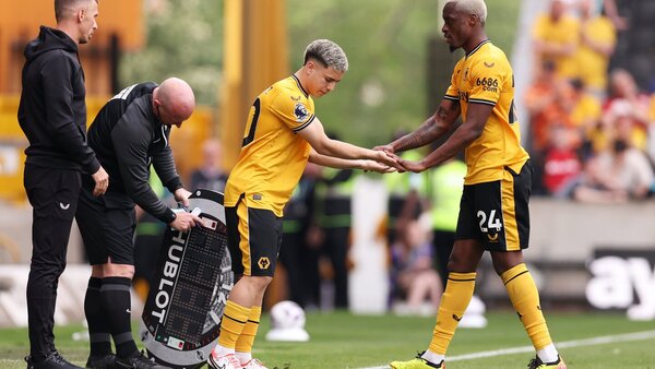 Histórico debut de Enso González en la Premier League