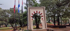 Inauguran monumento construido por la Sociedad Líbano Siria de Socorros Mutuos