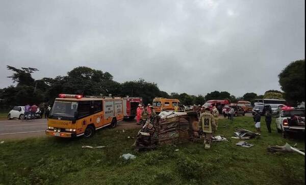 Carapeguá: Mueren cinco personas en accidente