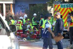 Sube a 20 la cifra de fallecidos por derrumbe de un edificio en Sudáfrica - Mundo - ABC Color