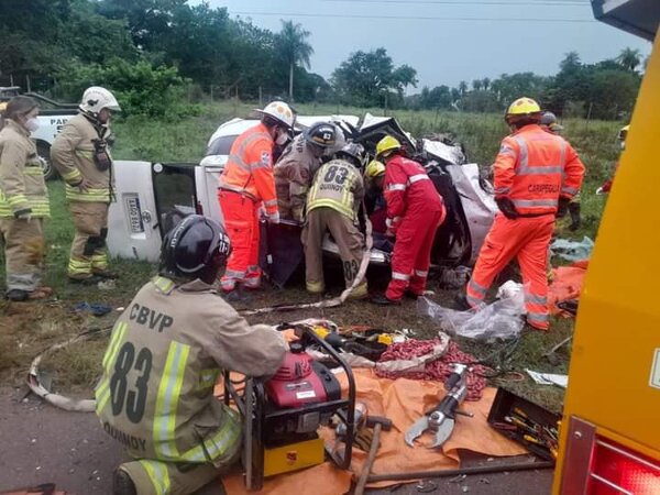 Niebla causa terrible accidente de tránsito deja 4 muertos - La Tribuna