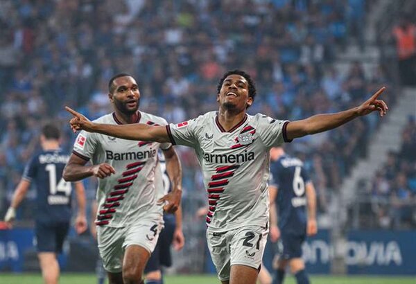 Leverkusen golea en Bochum (5-0) para alcanzar su 50º partido sin perder