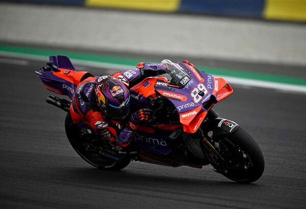 Martín gana el GP de Francia de MotoGP por delante de Márquez