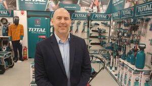Electropar inauguró la tienda Total: un sinfín de herramientas para profesionales exigentes