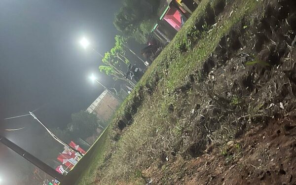 Fiesta de 15 años acabó con dos muertos: Finados reclamaron bala perdida y recibieron disparos