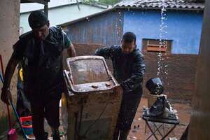 Cruz Roja pide 8,8 millones de dólares para asistir a afectados por inundaciones en Brasil - Mundo - ABC Color