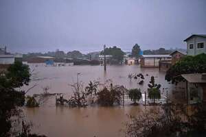 Primeros paraguayos ya retornaron tras inundaciones en Brasil - Nacionales - ABC Color
