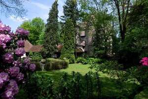 El Señor Gregorio, el neerlandés que construyó un castillo en su jardín - Viajes - ABC Color
