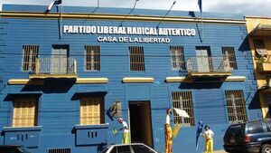 Nuevo movimiento busca "darle una nueva cara" al PLRA, asegura Ricardo Estigarribia
