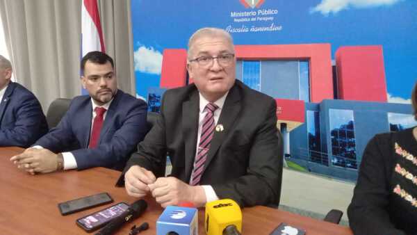 Emiliano Rolón no niega precariedades, pero critica que forense las saque a la luz