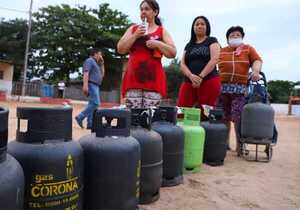 Ñande Gas benefició a 6.745 familias del país en siete meses - .::Agencia IP::.