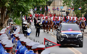 Festejos Patrios con calles peatonales y variada Gastronomía